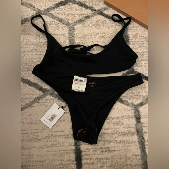 The Attico Black Bikini Size Medium - Picture 5 of 11